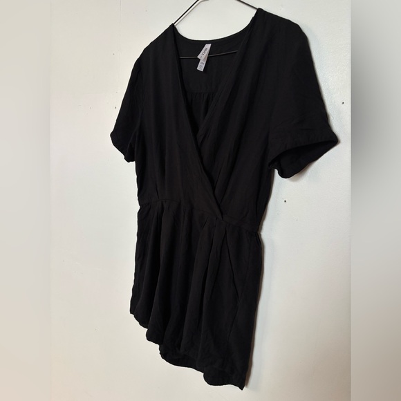 RVCA black romper - Picture 2 of 3